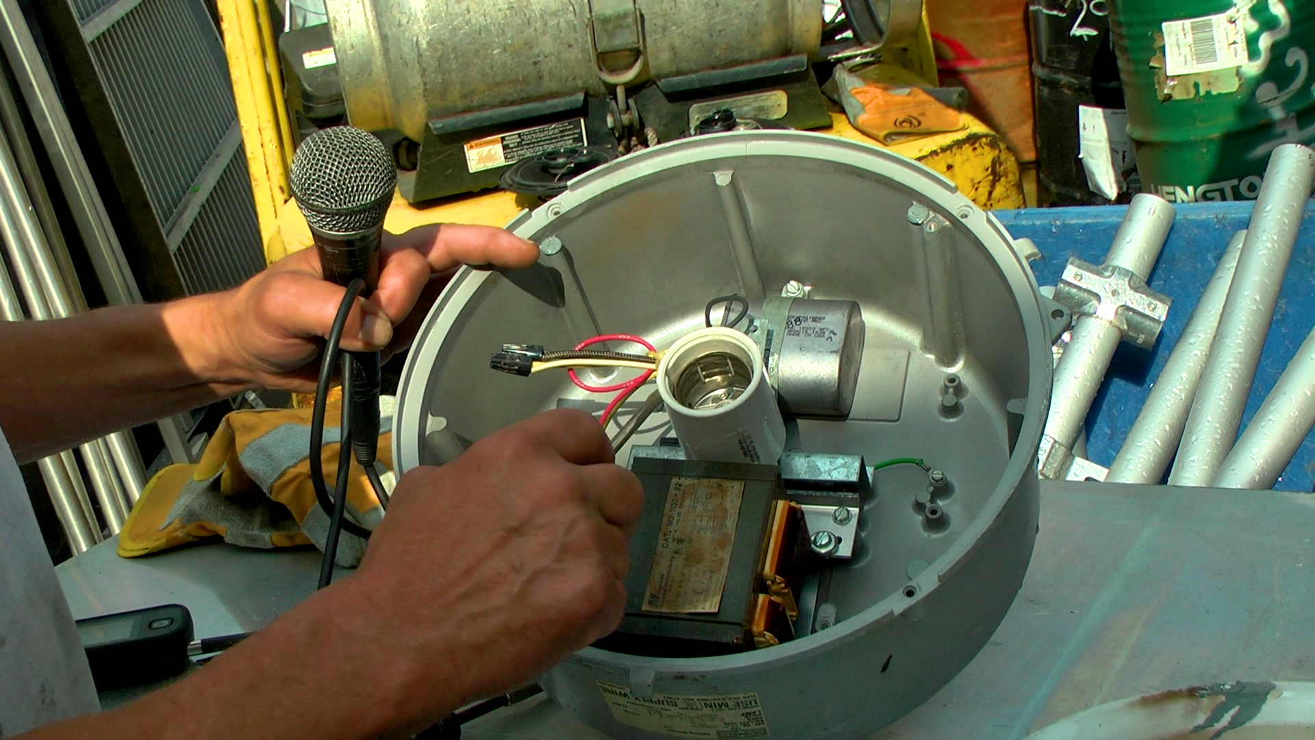 HOW TO SCRAP A LIGHTING BALLAST FOR MORE MONEY