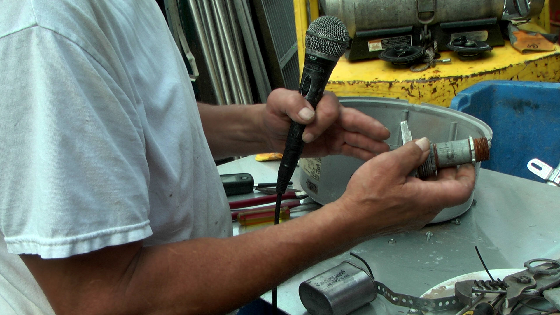 HOW TO SCRAP A LIGHTING BALLAST FOR MORE MONEY