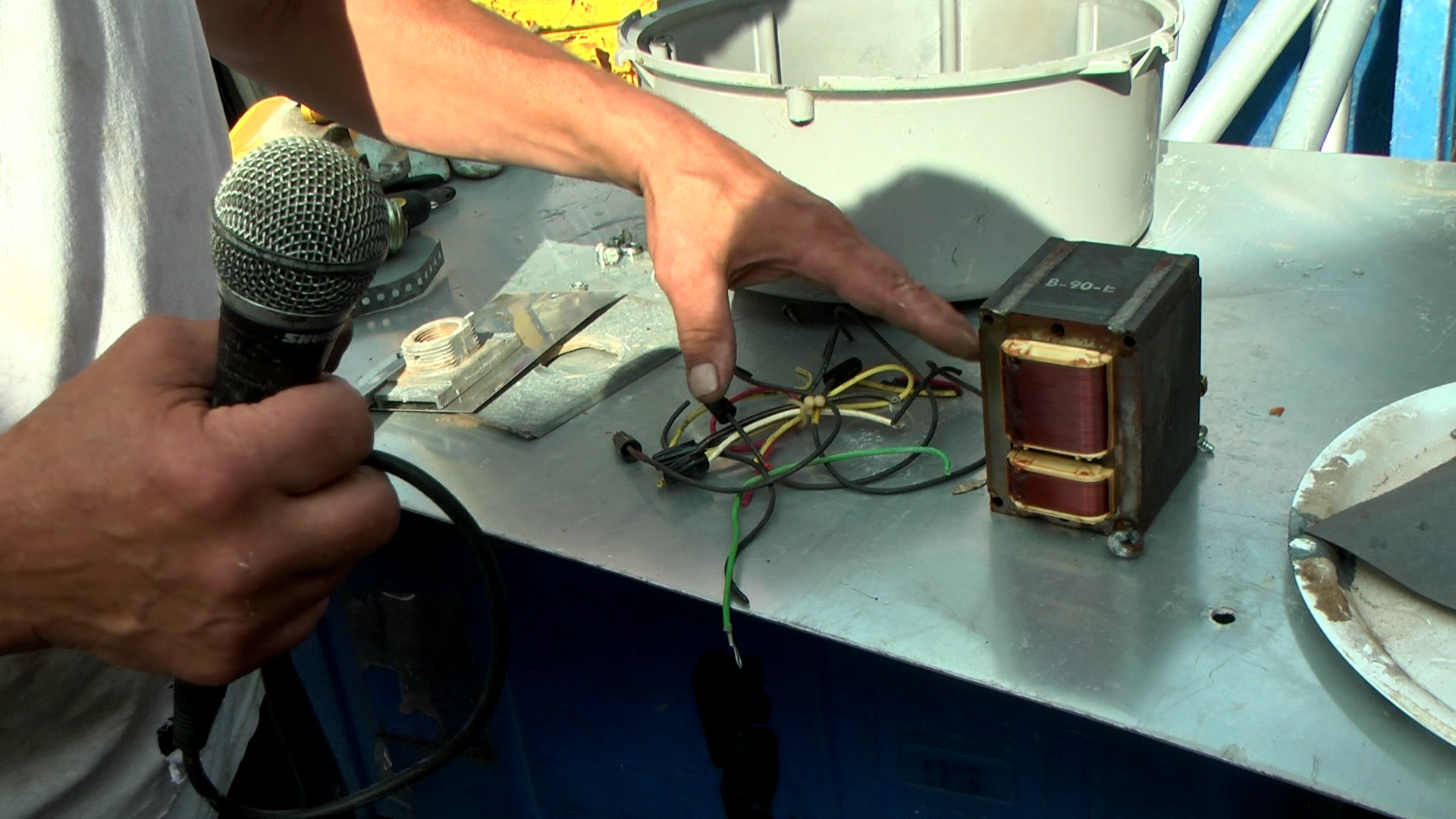 HOW TO SCRAP A LIGHTING BALLAST FOR MORE MONEY