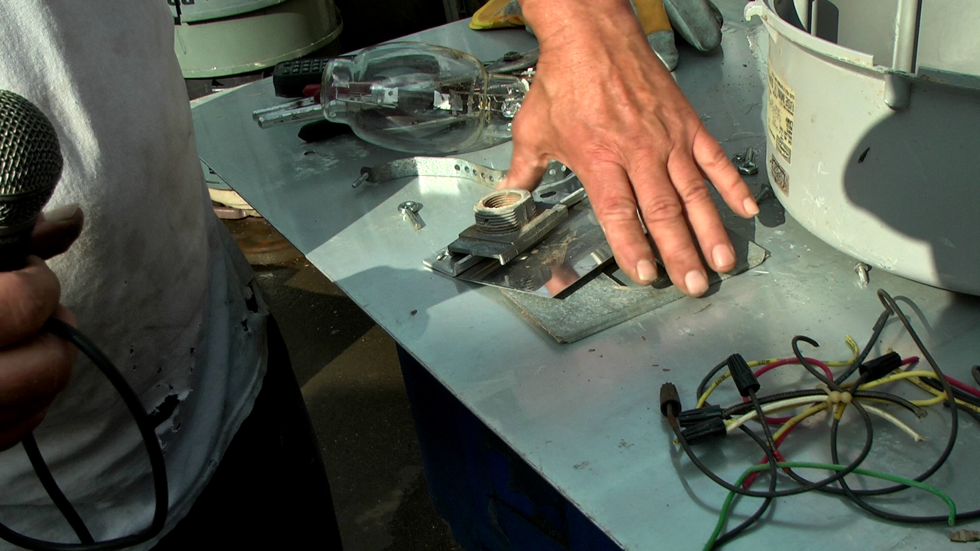 HOW TO SCRAP A LIGHTING BALLAST FOR MORE MONEY